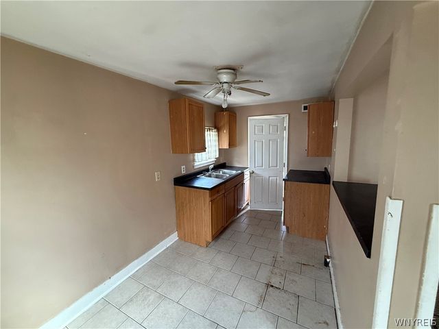 15 Heather Road, Cheektowaga, NY 14225
