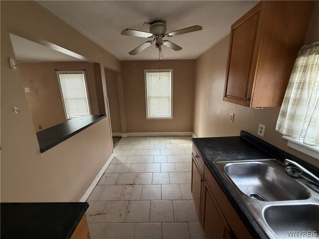 15 Heather Road, Cheektowaga, NY 14225