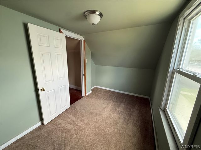 15 Heather Road, Cheektowaga, NY 14225