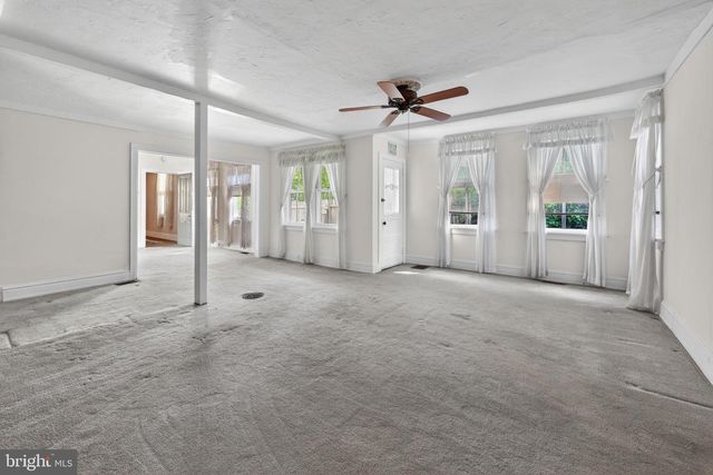 14 UNION ST, Mount Holly, NJ 08060