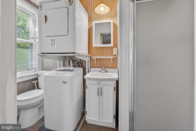 14 UNION ST, Mount Holly, NJ 08060