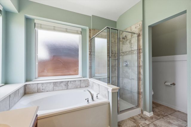 498 Grayson Lane, Lake Dallas, TX 75065