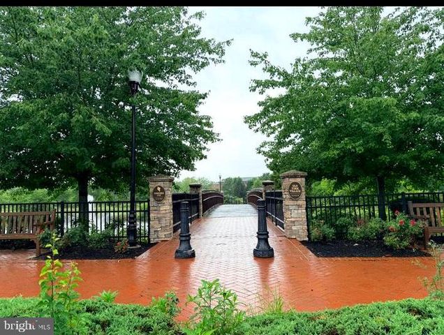 66 HARNESS WAY, Chesterfield, NJ 08515