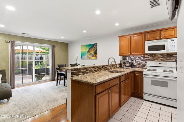 1305 Paris Court, Lakewood, NJ 08701