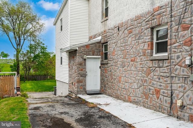 3146 MONTROSE AVE, Reading, PA 19605