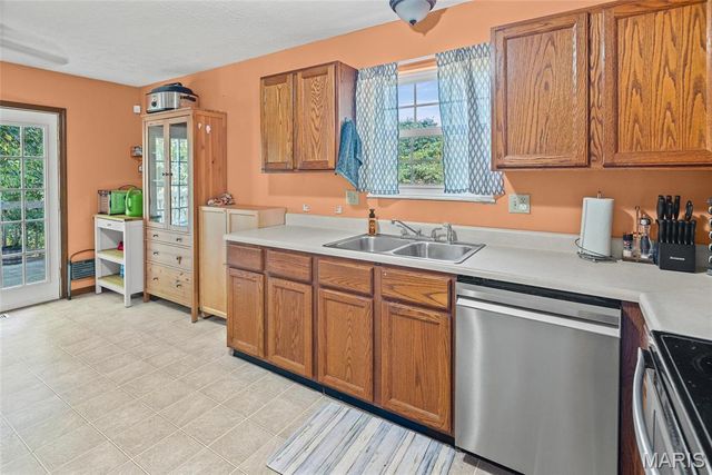 1224 Cedar Ridge Court, Collinsville, IL 62234