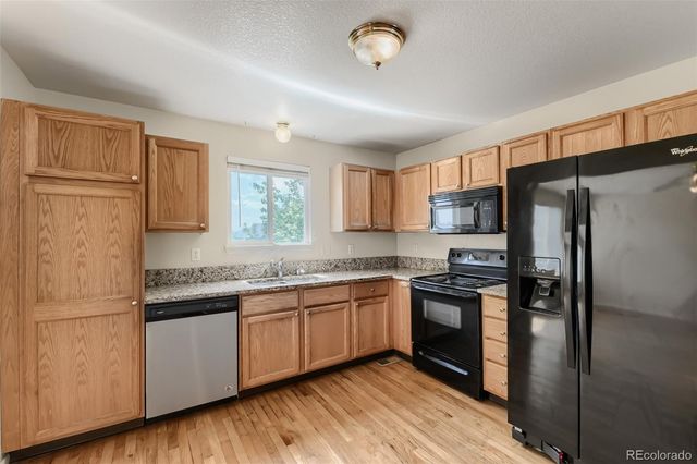 582 W 91st Drive, Thornton, CO 80260