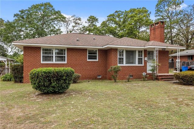 1911 Seabrook Road, Fayetteville, NC 28301