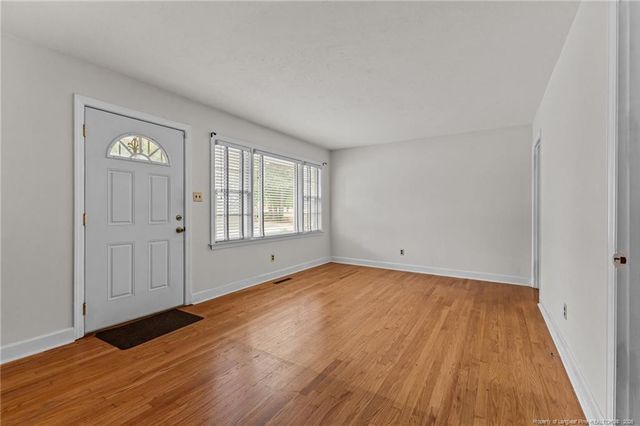 1911 Seabrook Road, Fayetteville, NC 28301