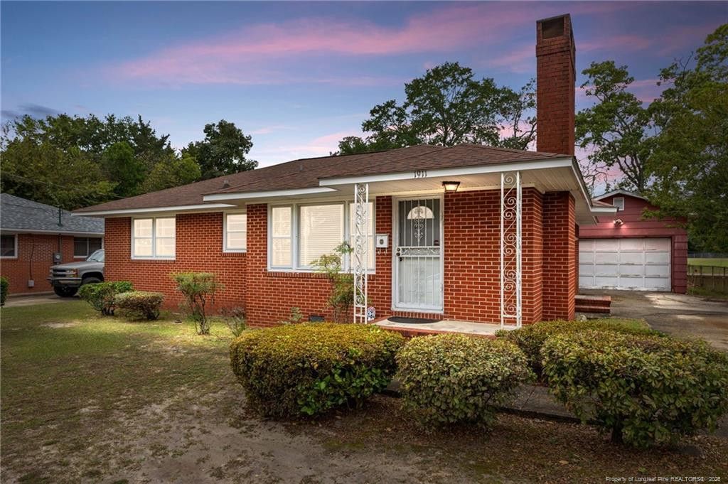 1911 Seabrook Road, Fayetteville, NC 28301