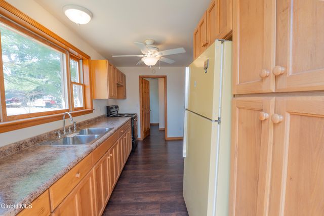 94-98 Lakeland Road, Hadley, NY 12835