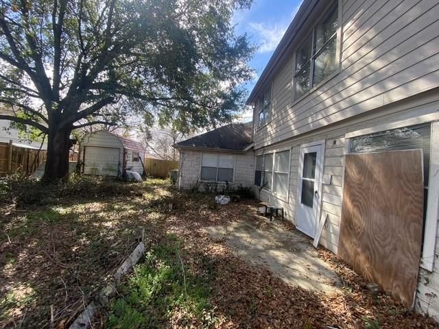 7506 Broken Arrow Street, Baytown, TX 77521