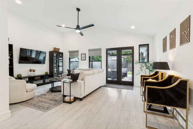 411 Ridgewood Drive, Richardson, TX 75080