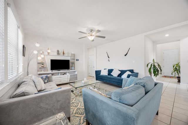 11813 Sandy Lodge CT, Manor, TX 78653