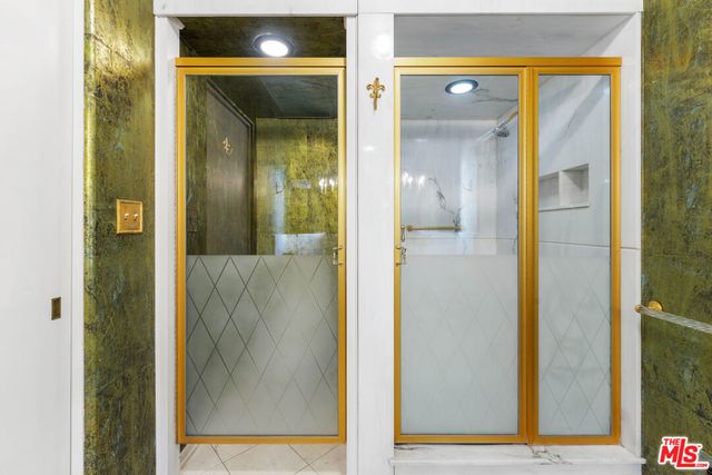 191 S Hudson Avenue, Los Angeles, CA 90004