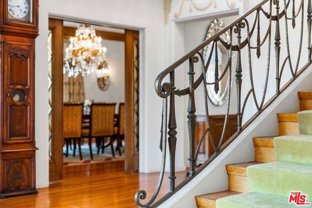 191 S Hudson Avenue, Los Angeles, CA 90004