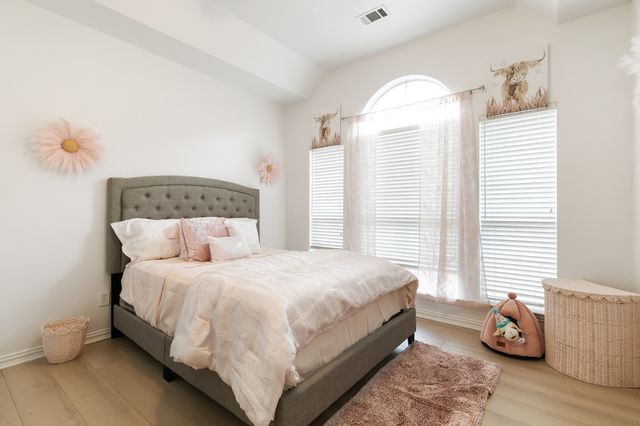 2639 Valley Creek Trail, Mckinney, TX 75072