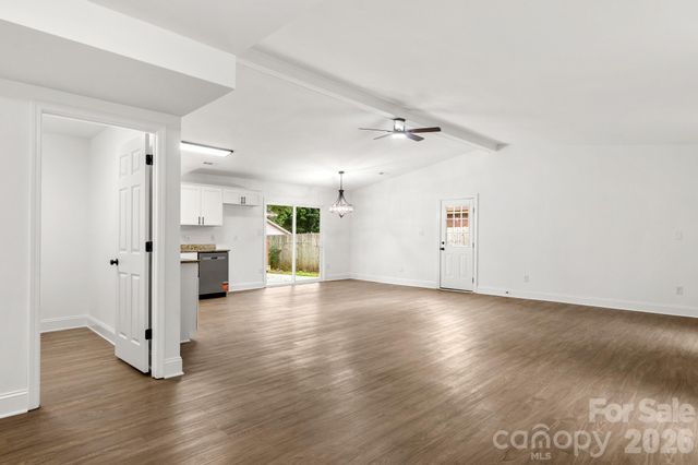 9006 Trailhead Court, Charlotte, NC 28227