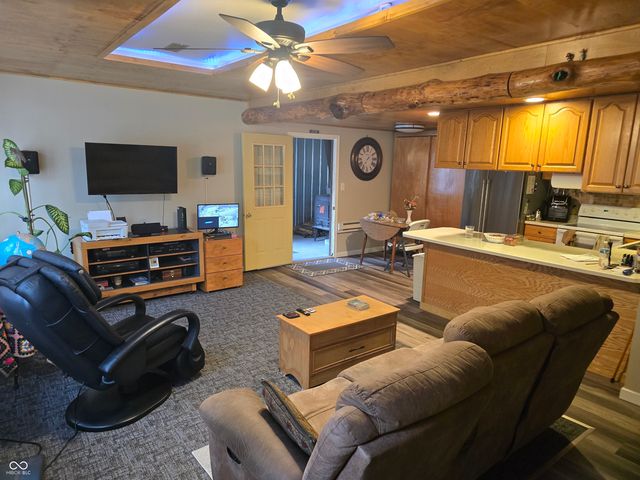 8252 W Chafin Chapel Road, Ellettsville, IN 47429