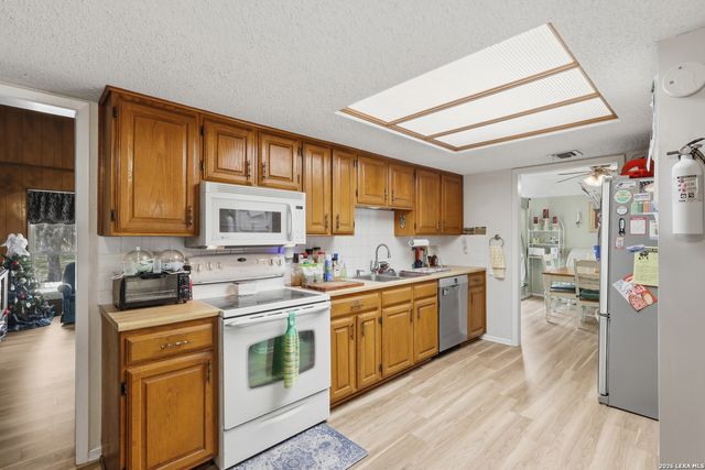 8407 Timber Crest, San Antonio, TX 78250