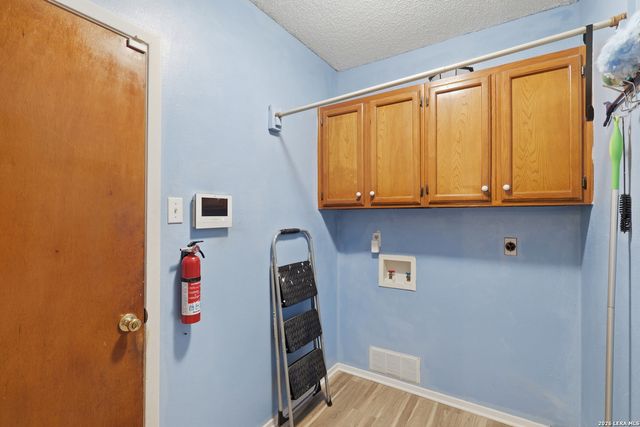 8407 Timber Crest, San Antonio, TX 78250