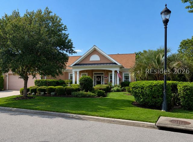 31 Spring Beauty Dr, Bluffton, SC 29909