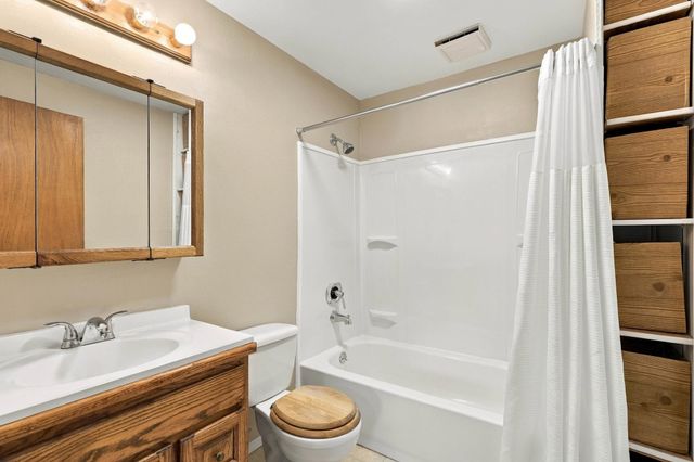 13521 E 16th Ave, Spokane Valley, WA 99216