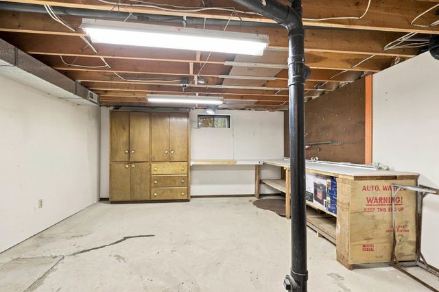 13521 E 16th Ave, Spokane Valley, WA 99216