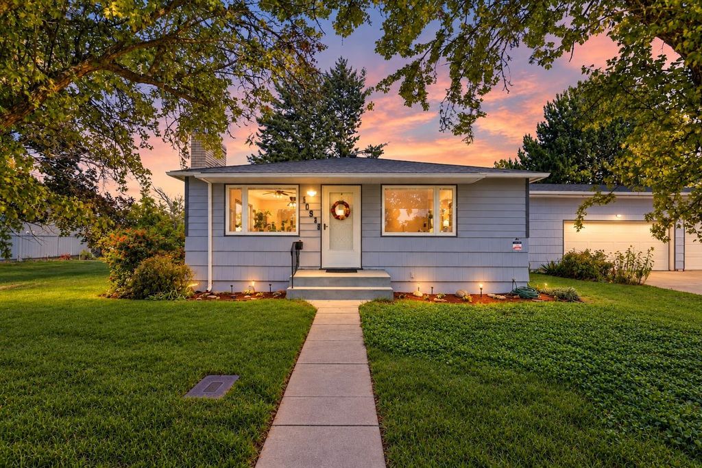13521 E 16th Ave, Spokane Valley, WA 99216