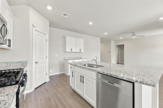 2704 W Brook Street, Claremore, OK 74017