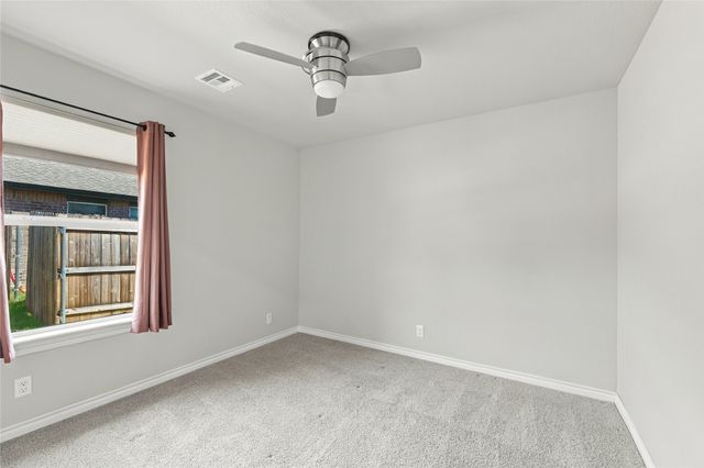 2704 W Brook Street, Claremore, OK 74017