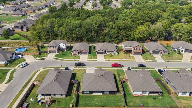 2704 W Brook Street, Claremore, OK 74017