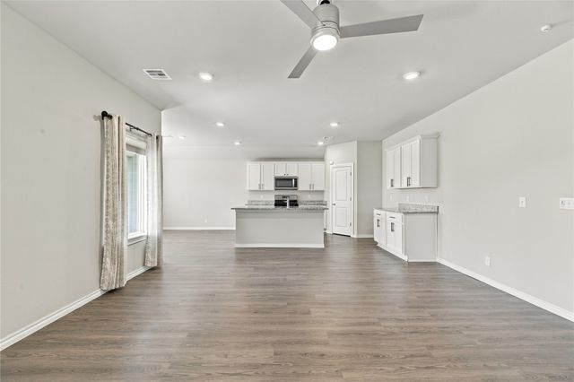 2704 W Brook Street, Claremore, OK 74017