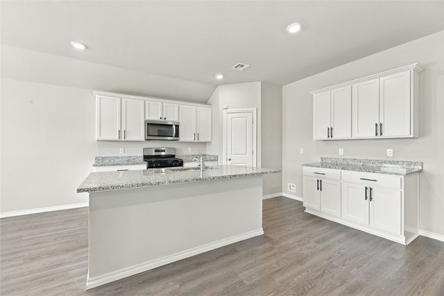 2704 W Brook Street, Claremore, OK 74017