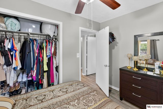 6615 Seward Street, Omaha, NE 68104