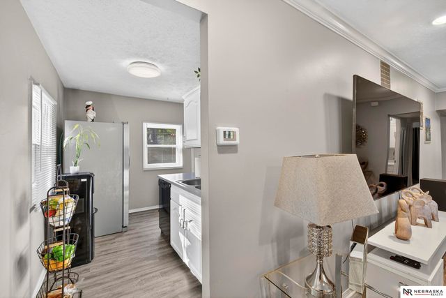 6615 Seward Street, Omaha, NE 68104