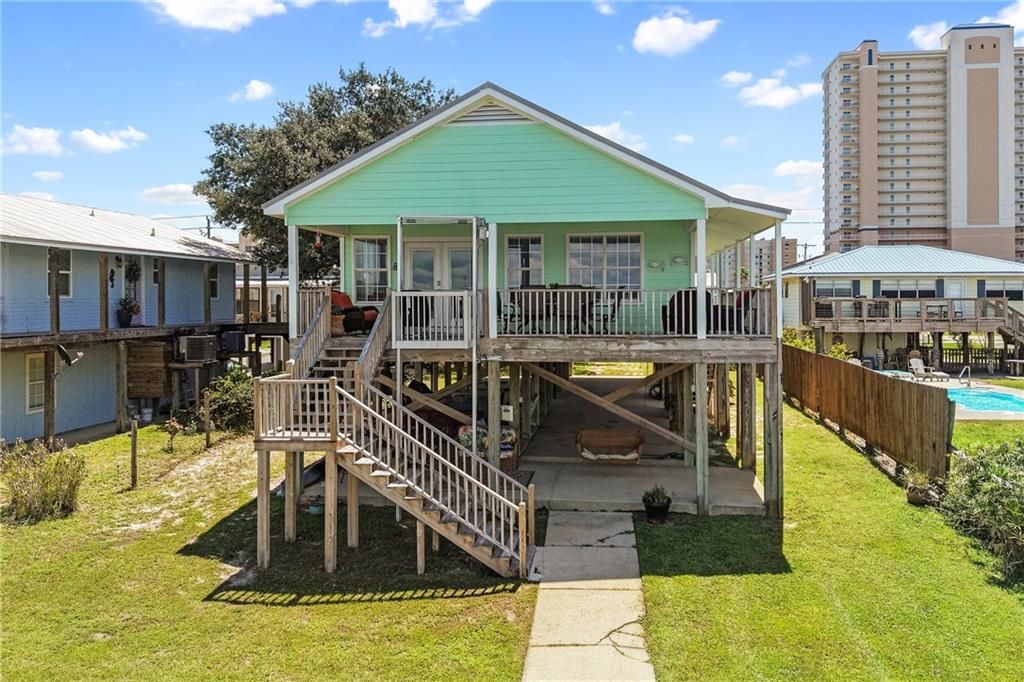 994 Lagoon Avenue W, Gulf Shores, AL 36542 — exterior