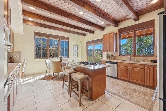 6 Camino De Vecinos, Santa Fe, NM 87507