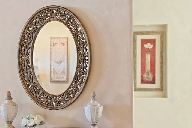 6 Camino De Vecinos, Santa Fe, NM 87507