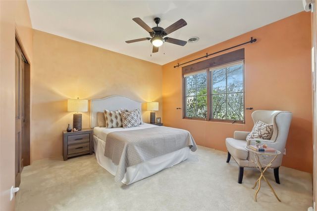 6 Camino De Vecinos, Santa Fe, NM 87507