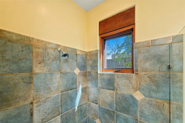 6 Camino De Vecinos, Santa Fe, NM 87507