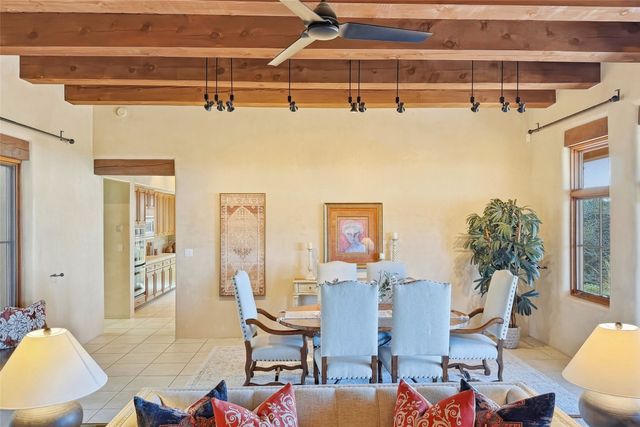 6 Camino De Vecinos, Santa Fe, NM 87507