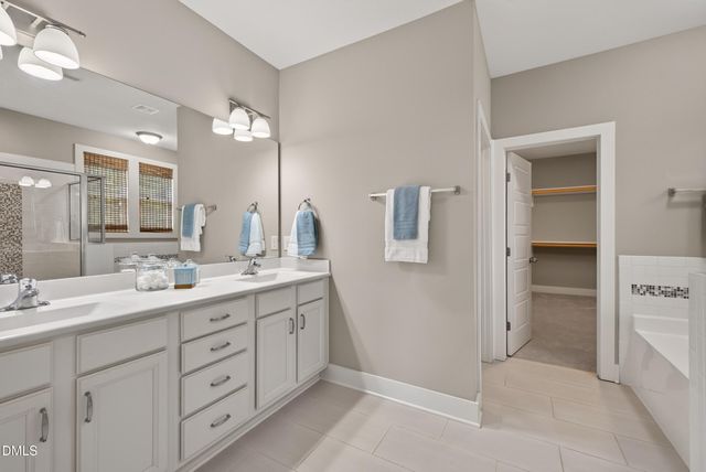 205 Diggory Drive, Holly Springs, NC 27540