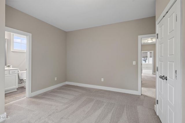 205 Diggory Drive, Holly Springs, NC 27540