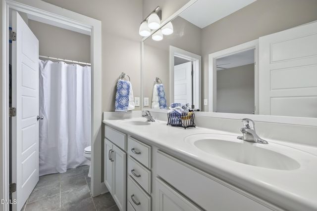 205 Diggory Drive, Holly Springs, NC 27540