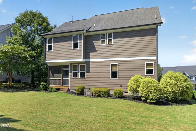205 Diggory Drive, Holly Springs, NC 27540