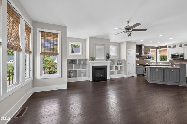 205 Diggory Drive, Holly Springs, NC 27540