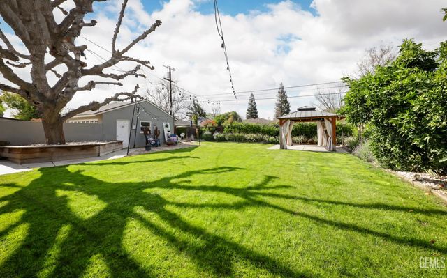 2509 Cedar Street, Bakersfield, CA 93301