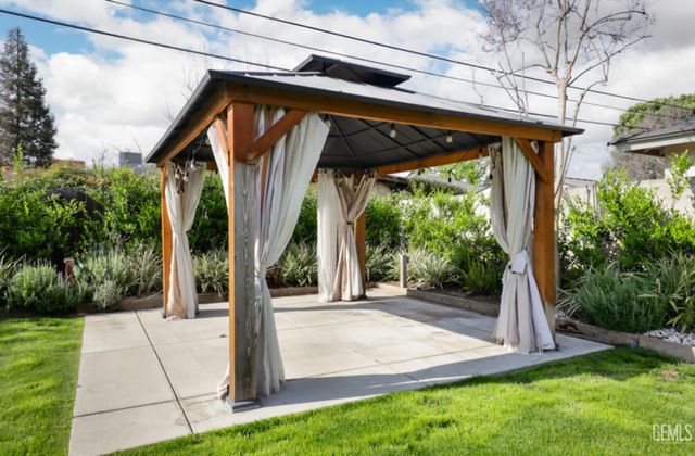 2509 Cedar Street, Bakersfield, CA 93301