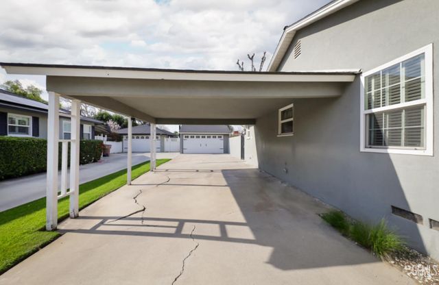 2509 Cedar Street, Bakersfield, CA 93301